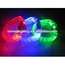 Bracelete do arco-íris LED venda QUENTE 2017